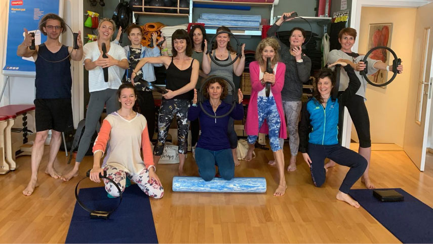 Le parcours pour devenir instructeur certifié de Pilates est une expérience transformatrice, et chez Corpus Studios™, nous proposons un certain nombre de formations complètes.
